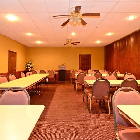 Americas Best Value Inn Iola Επιχειρήσεις φωτογραφία