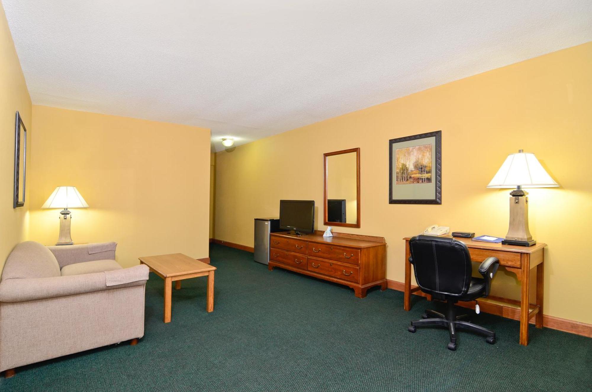 Americas Best Value Inn Iola Εξωτερικό φωτογραφία